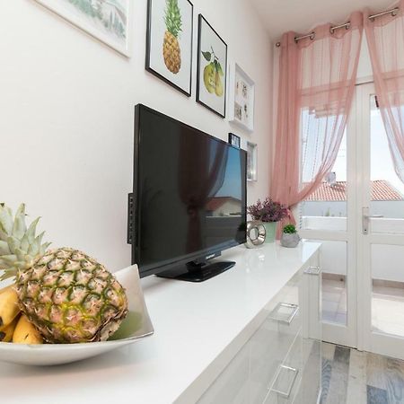 Apartman Roko Петрчане Экстерьер фото